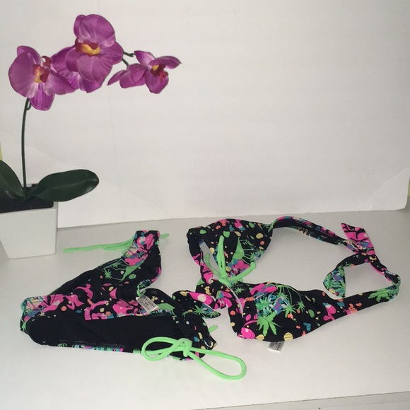 Arizona Two  piece bikini good condition size M. - Picture 14 of 16